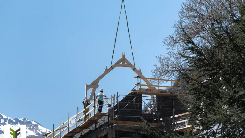 travaux en montagne avec hélicoptère